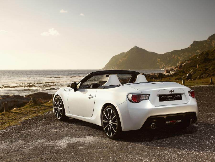  Toyota FT-86 Open Concept 2013 года  (фото 23 из 25)